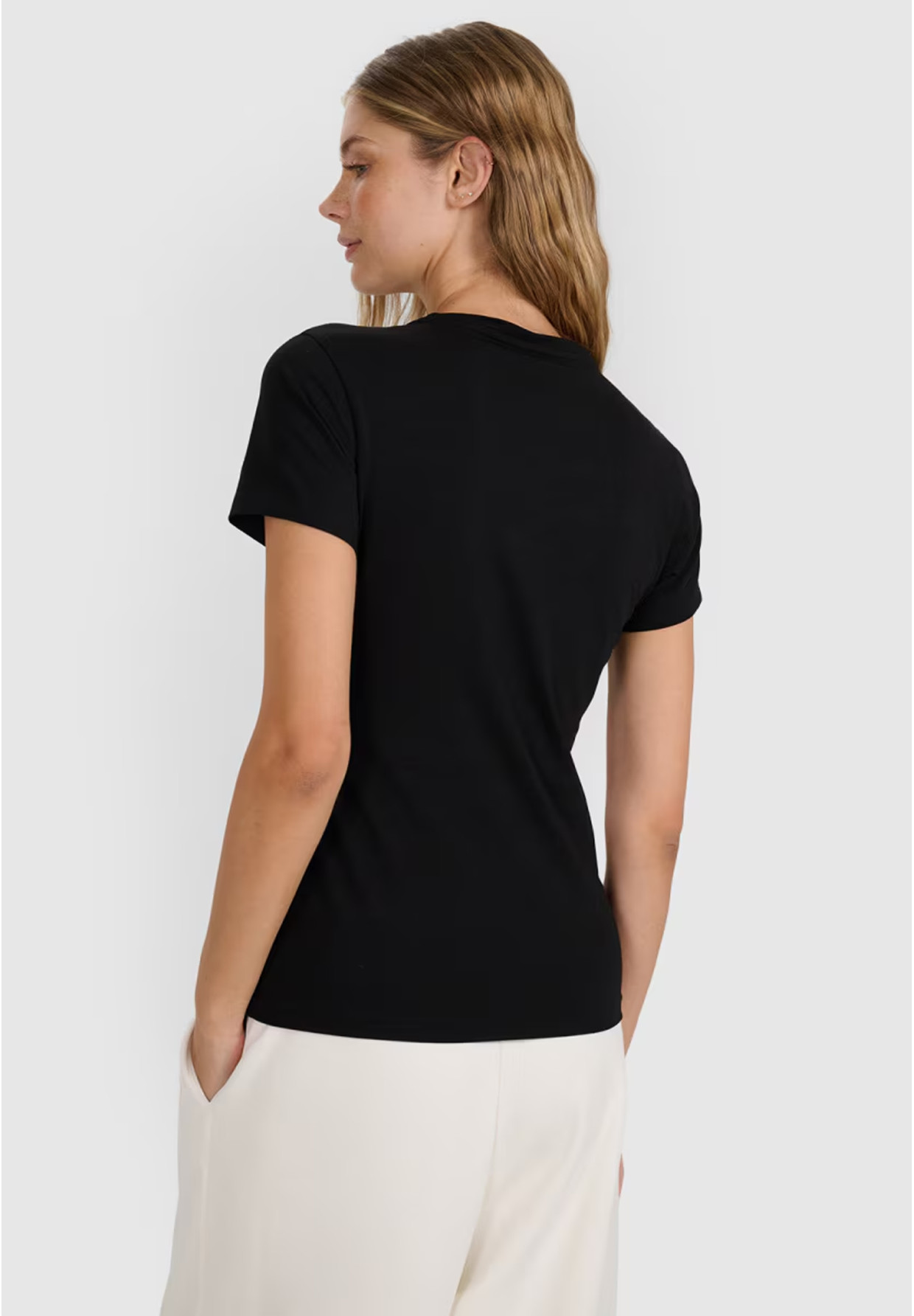 Koszulka Damska 4F T-shirt Slim Fit Gładki Czarna 4FWMM00TTSHF2255