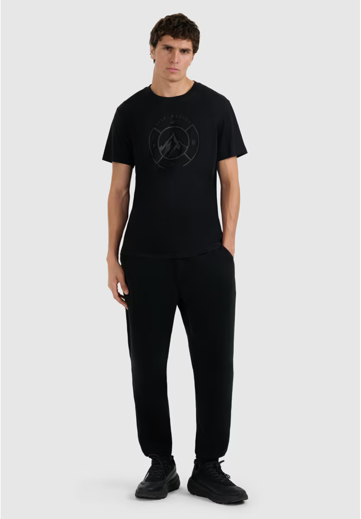 Koszulka Męska 4F T-shirt Z Nadrukiem Regular Czarna 4FWAW25TTSHM3138