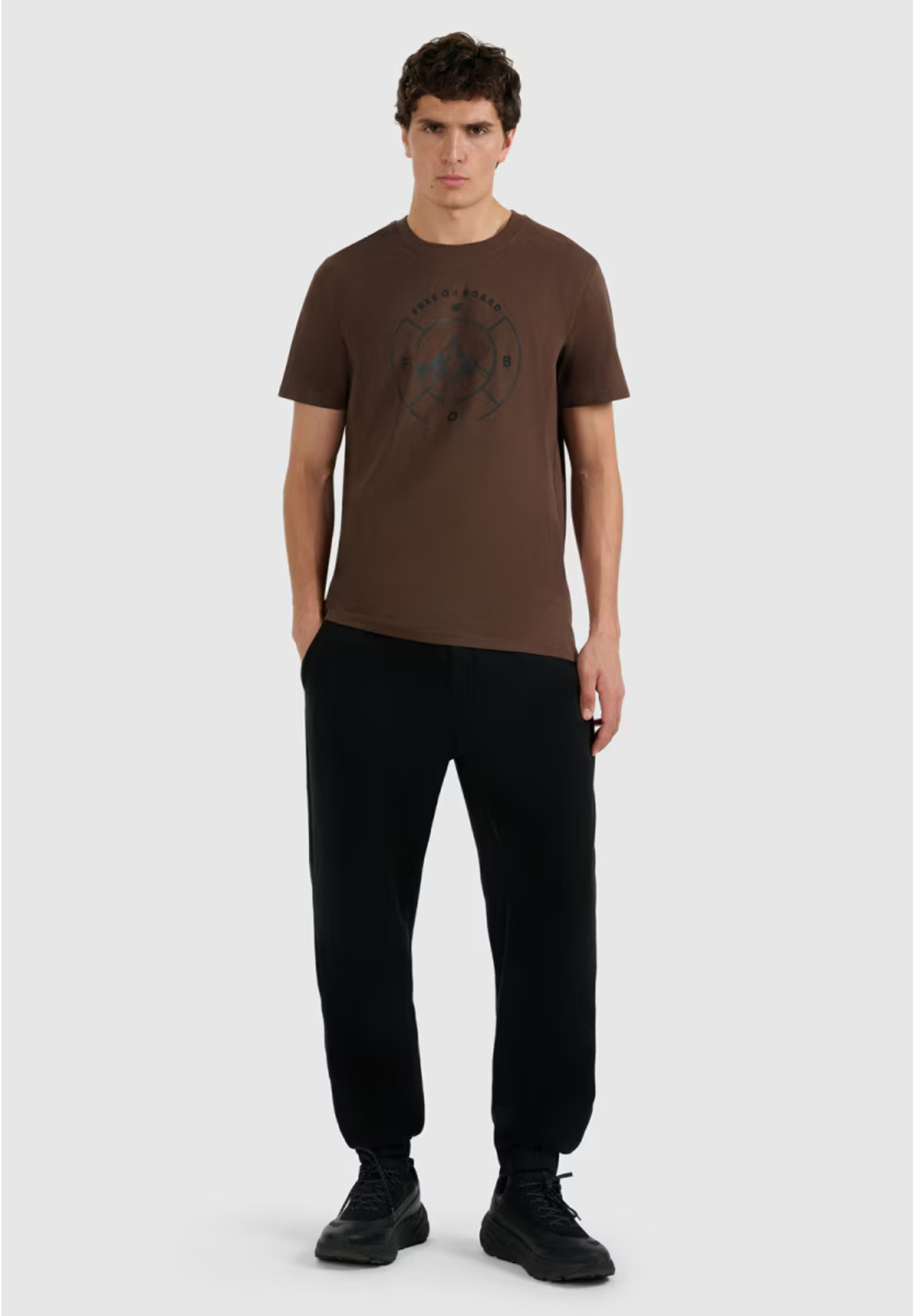 Koszulka Męska 4F T-shirt Z Nadrukiem Regular Brązowa 4FWAW25TTSHM3138