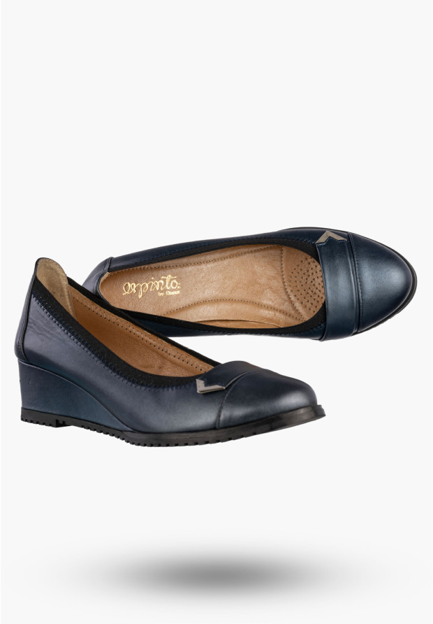 Czółenka Damskie Skórzane Buty Na Koturnie Eleganckie Darex Granatowe