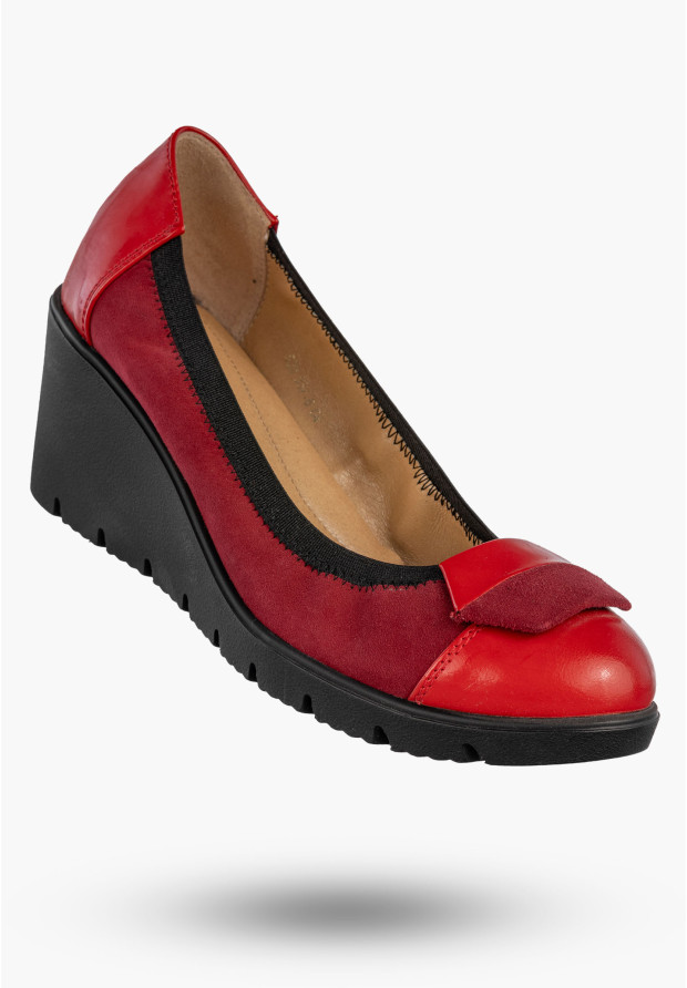 Czółenka Damskie Skórzane Buty Na Koturnie Stylowe Darex Czerwone