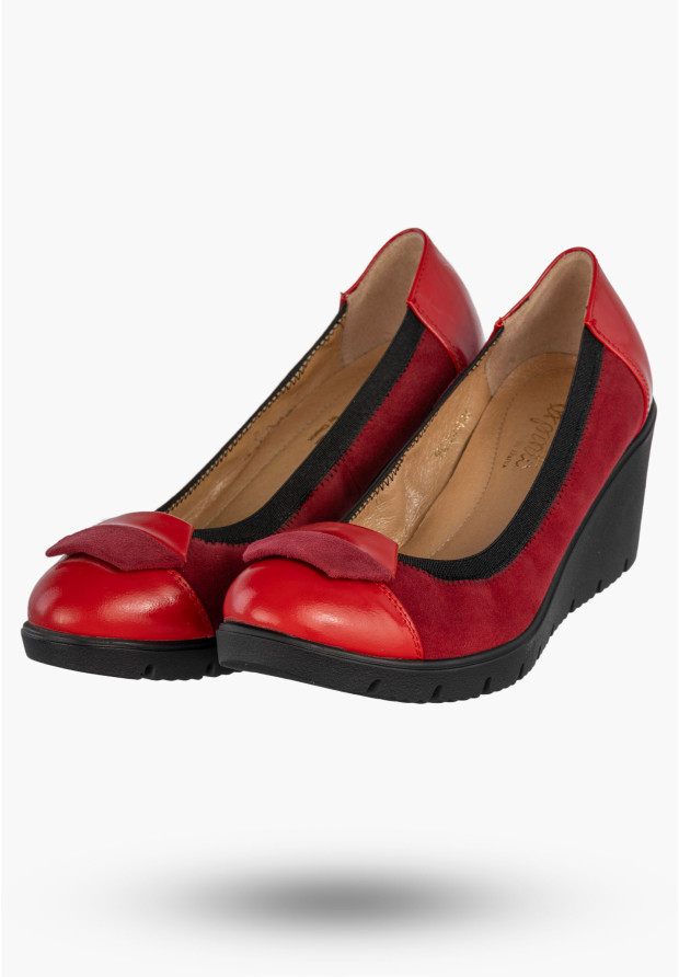Czółenka Damskie Skórzane Buty Na Koturnie Stylowe Darex Czerwone