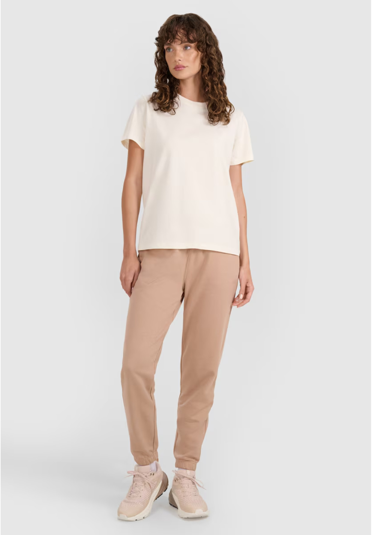 Koszulka Damska 4F T-shirt Regular Gładki Beżowy 4FWAW25TTSHF2970