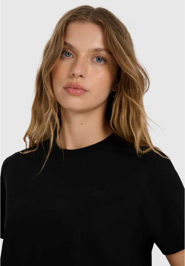 Koszulka Damska 4F T-shirt Regular Gładki Czarny 4FWAW25TTSHF2970