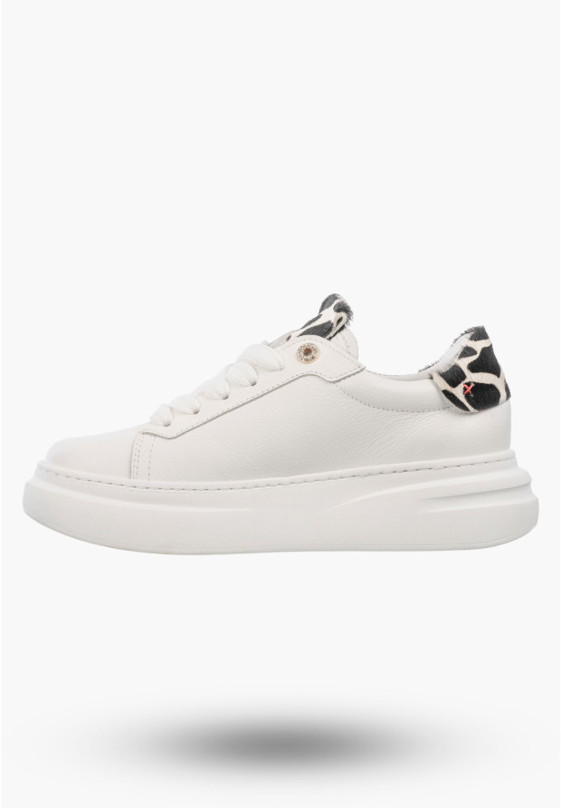 Półbuty Damskie Skórzane Buty Na Platformie Sneakersy Białe Panterka CheBello