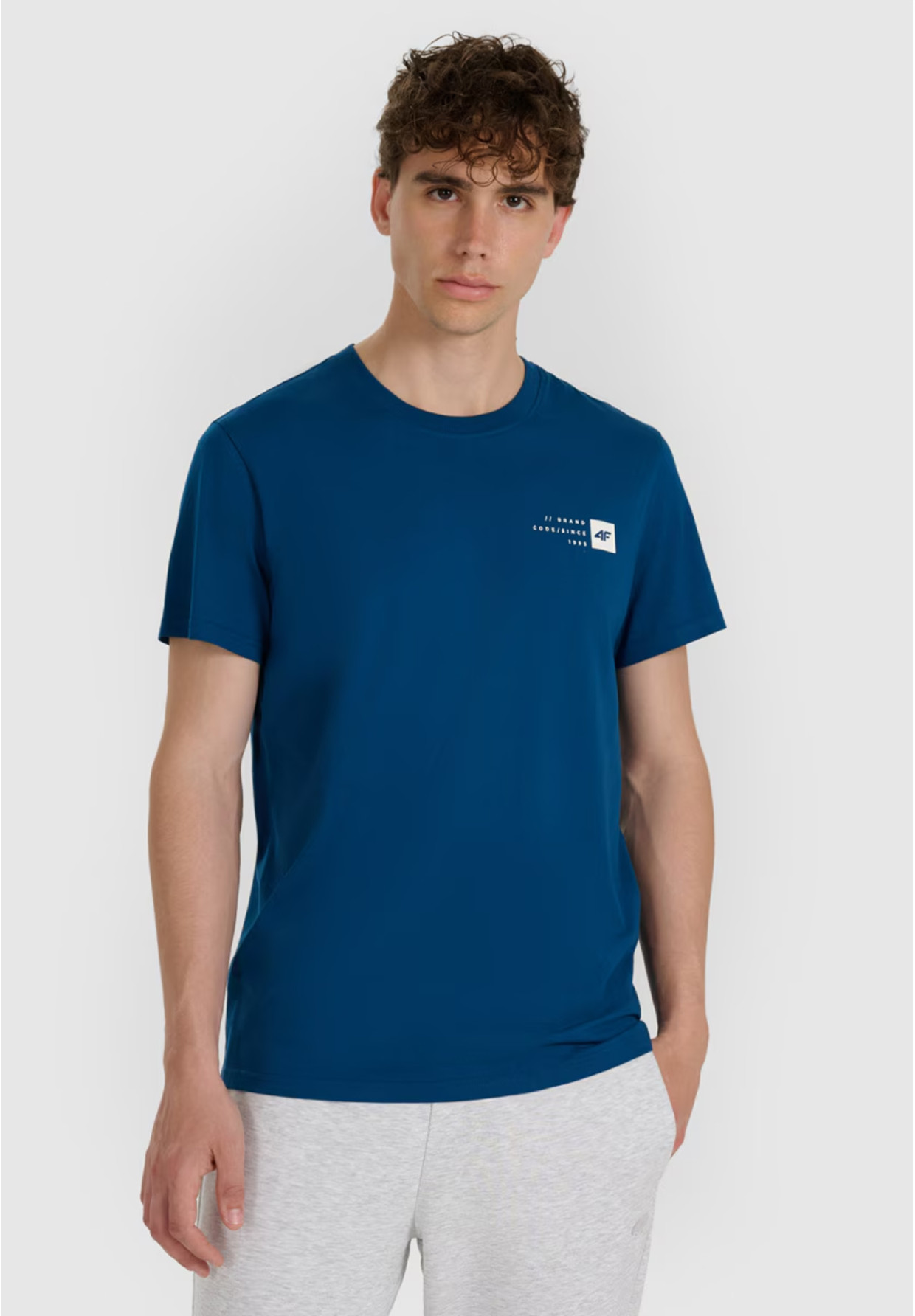 Koszulka Męska 4F T-shirt Z Nadrukiem Regular Granatowa 4FWAW25TTSHM3131