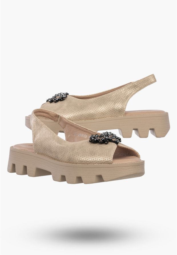 Sandały Damskie Ekoskóra Eleganckie Buty Z Traperową Podeszwą Złote Potocki