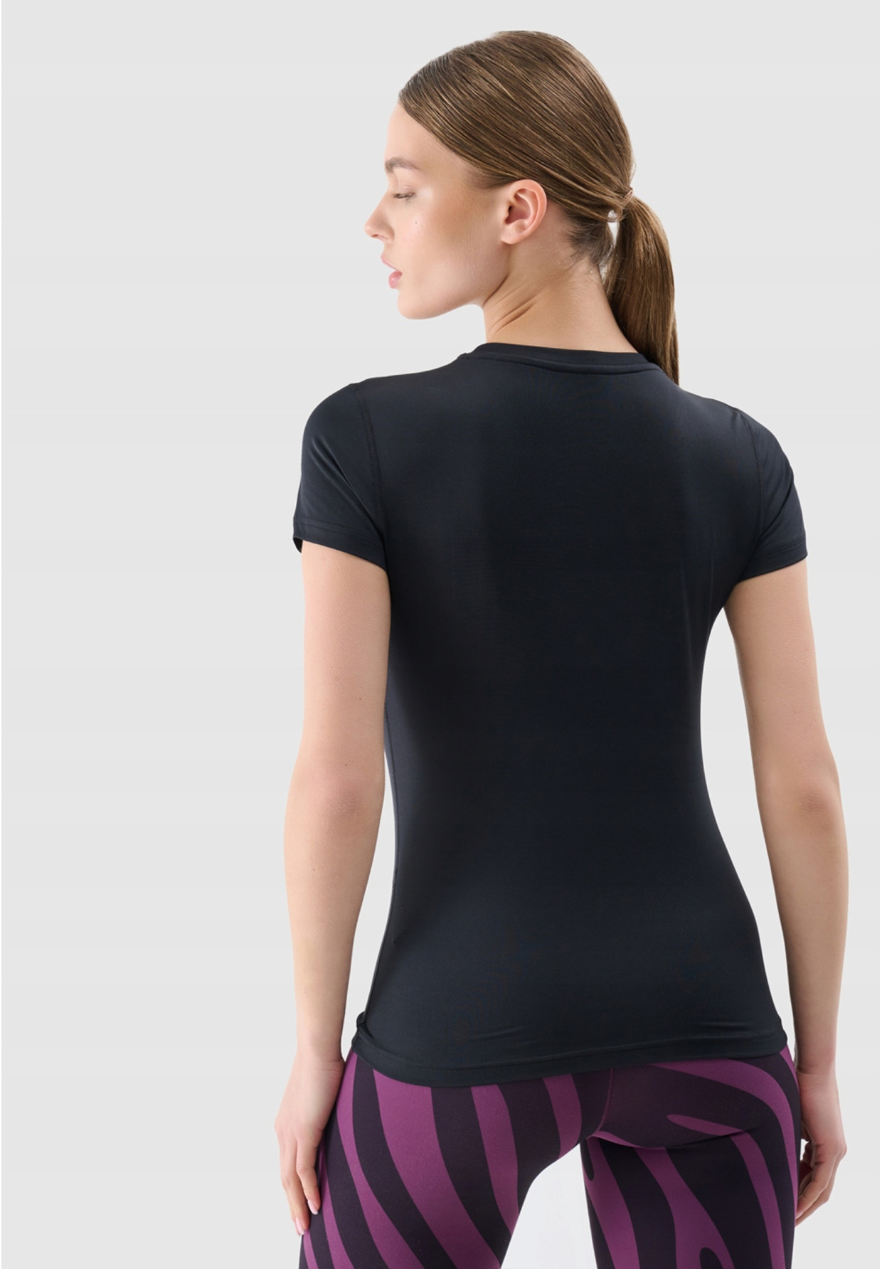 Koszulka Damska 4F Szybkoschnąca Sportowa T-shirt Czarna 4FRSS25TFTSF1235