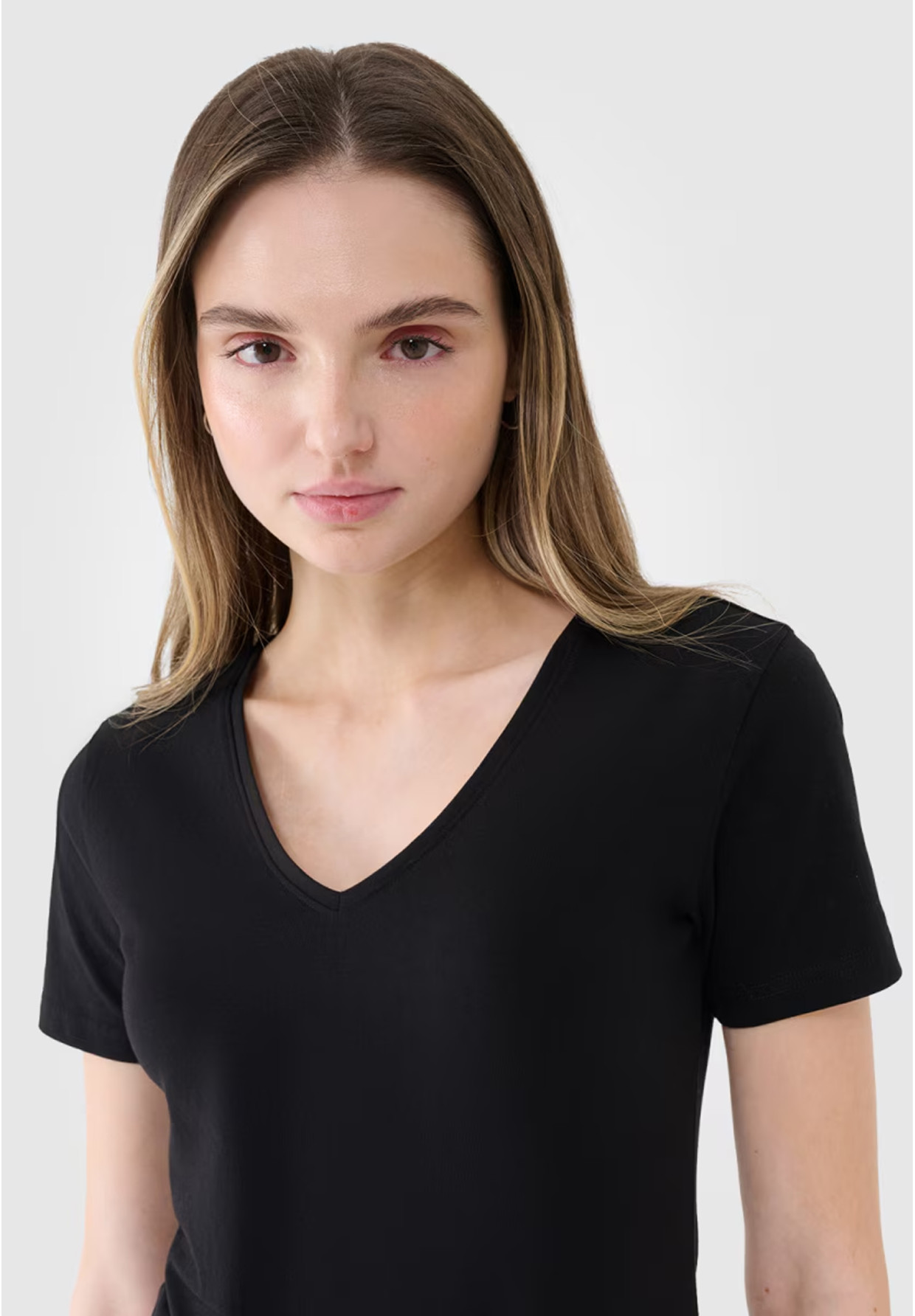 T-Shirt Damski 4F Slim Fit Koszulka z krótkim rękawem Czarna 4FWSS25TTSHF1990