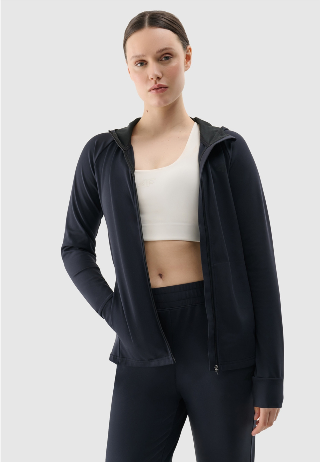 Bluza Damska 4F Treningowa Sportowa Rozpinana Czarna 4FRSS25TFSWF467