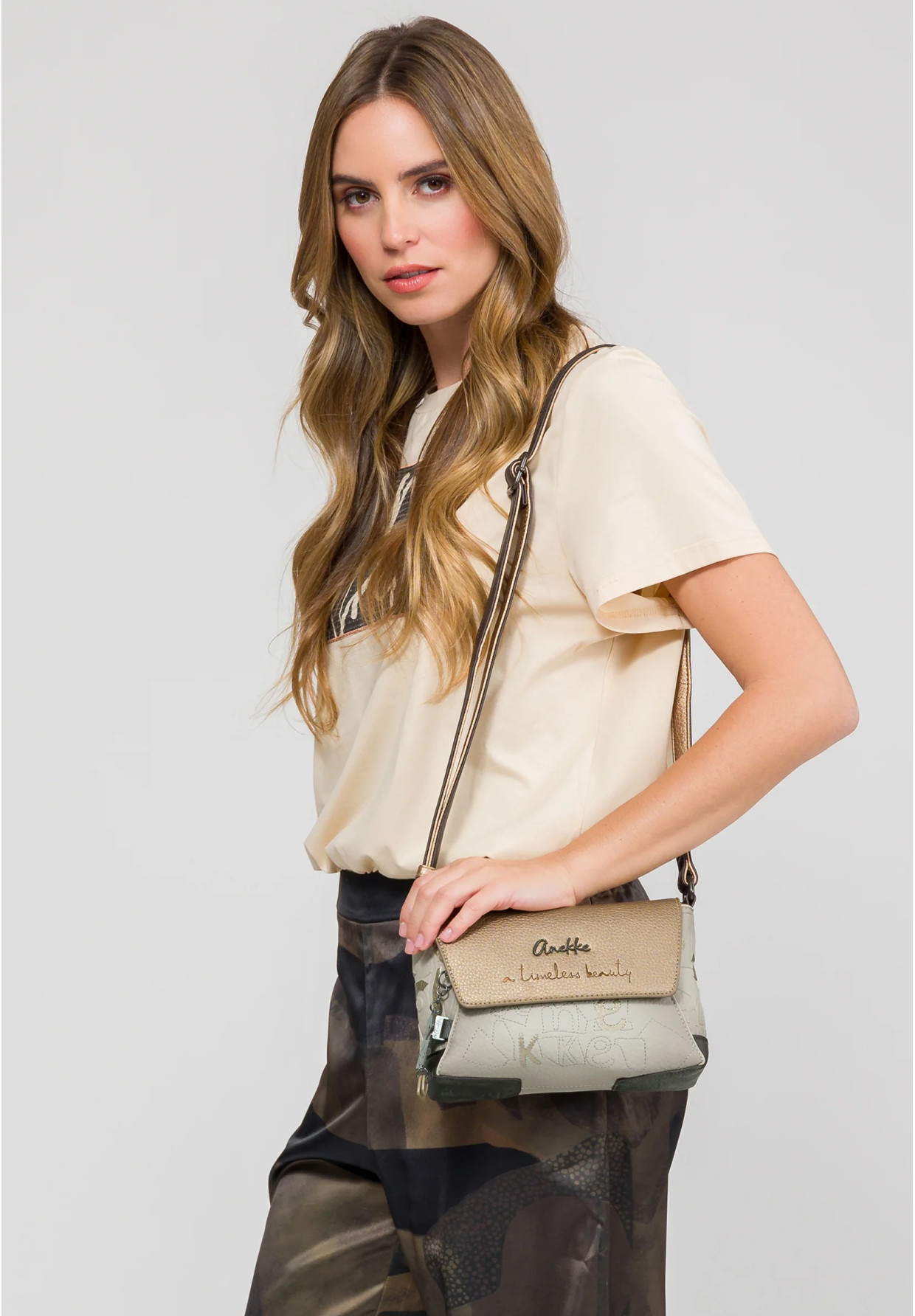 Torebka Damska ANEKKE Torba Na Ramię Listonoszka Crossbody BLOOM 42723-543