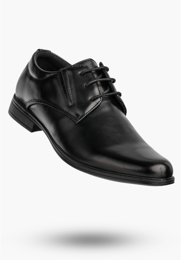 Czarne buty komunijne chłopięce Badoxx