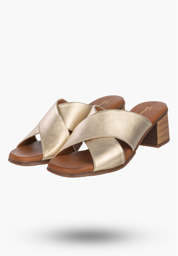 Klapki Damskie Skórzane Buty Eleganckie Na Słupku Złote Maciejka E7390-25/00-1