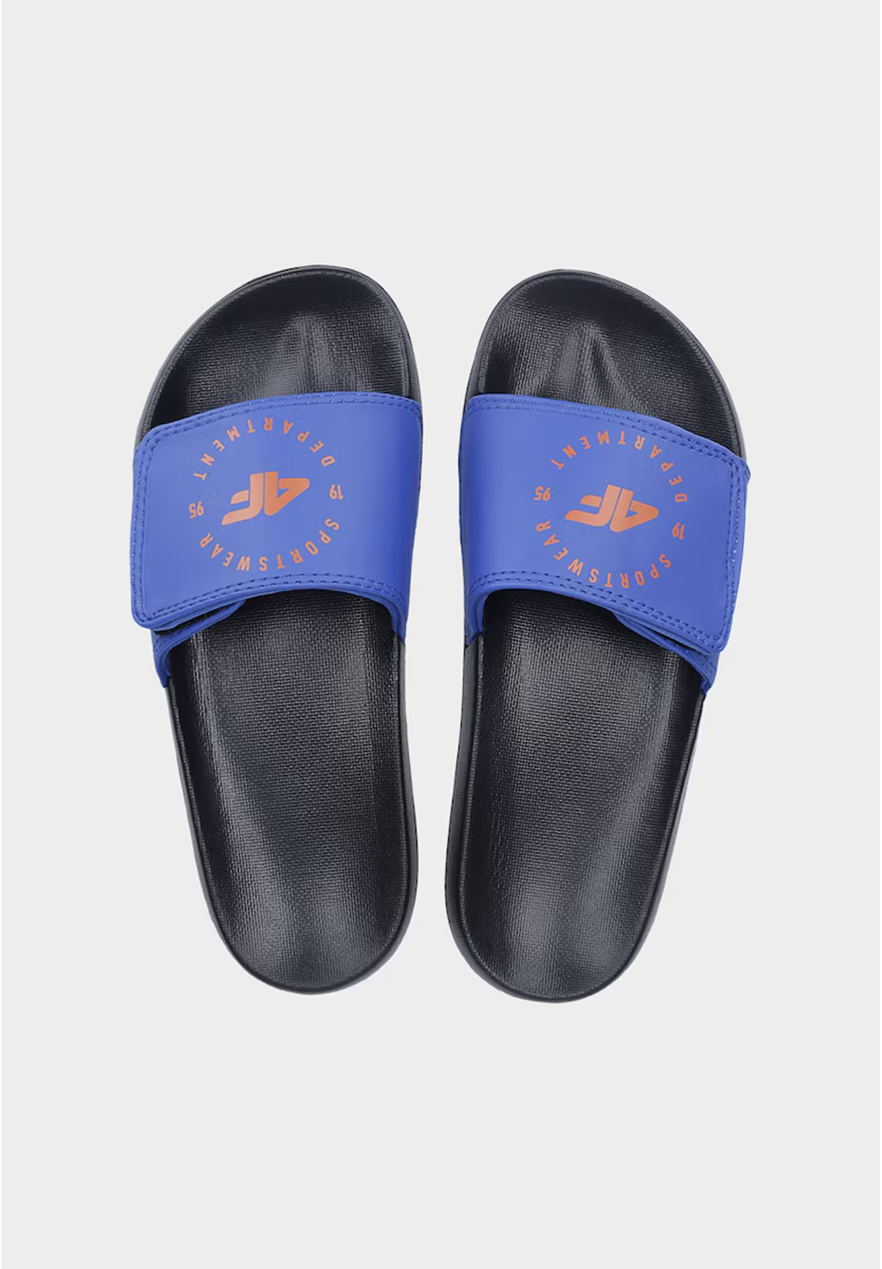 Klapki Chłopięce 4F Buty Basenowe Lekkie EVA Z Logo Granatowe 4FJMM00FFLIM043A