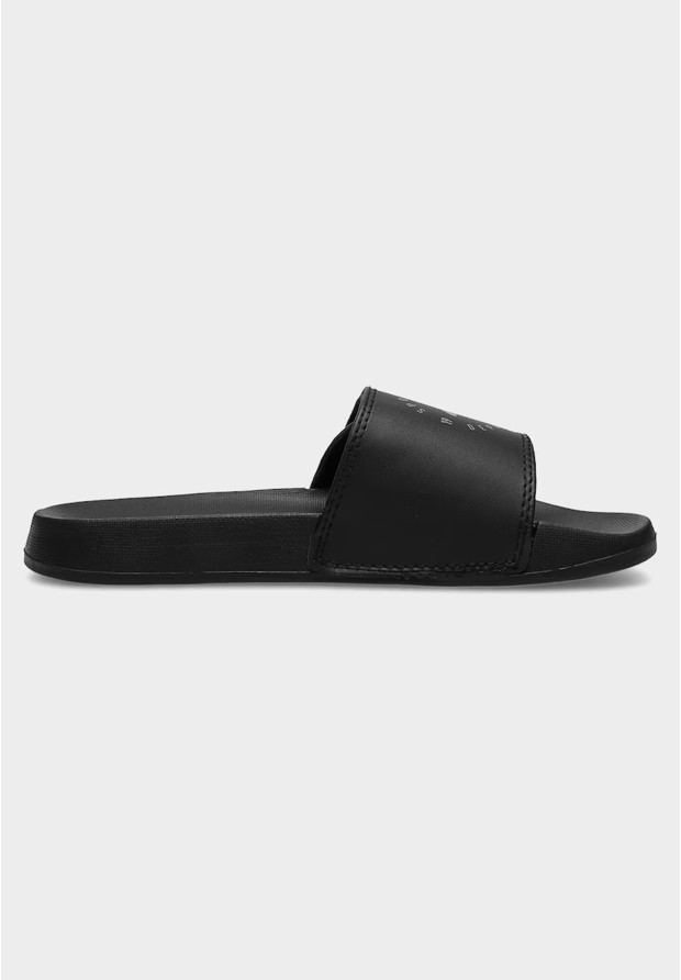 Klapki Chłopięce 4F Buty Basenowe Lekkie EVA Z Logo Czarne 4FJMM00FFLIM043A