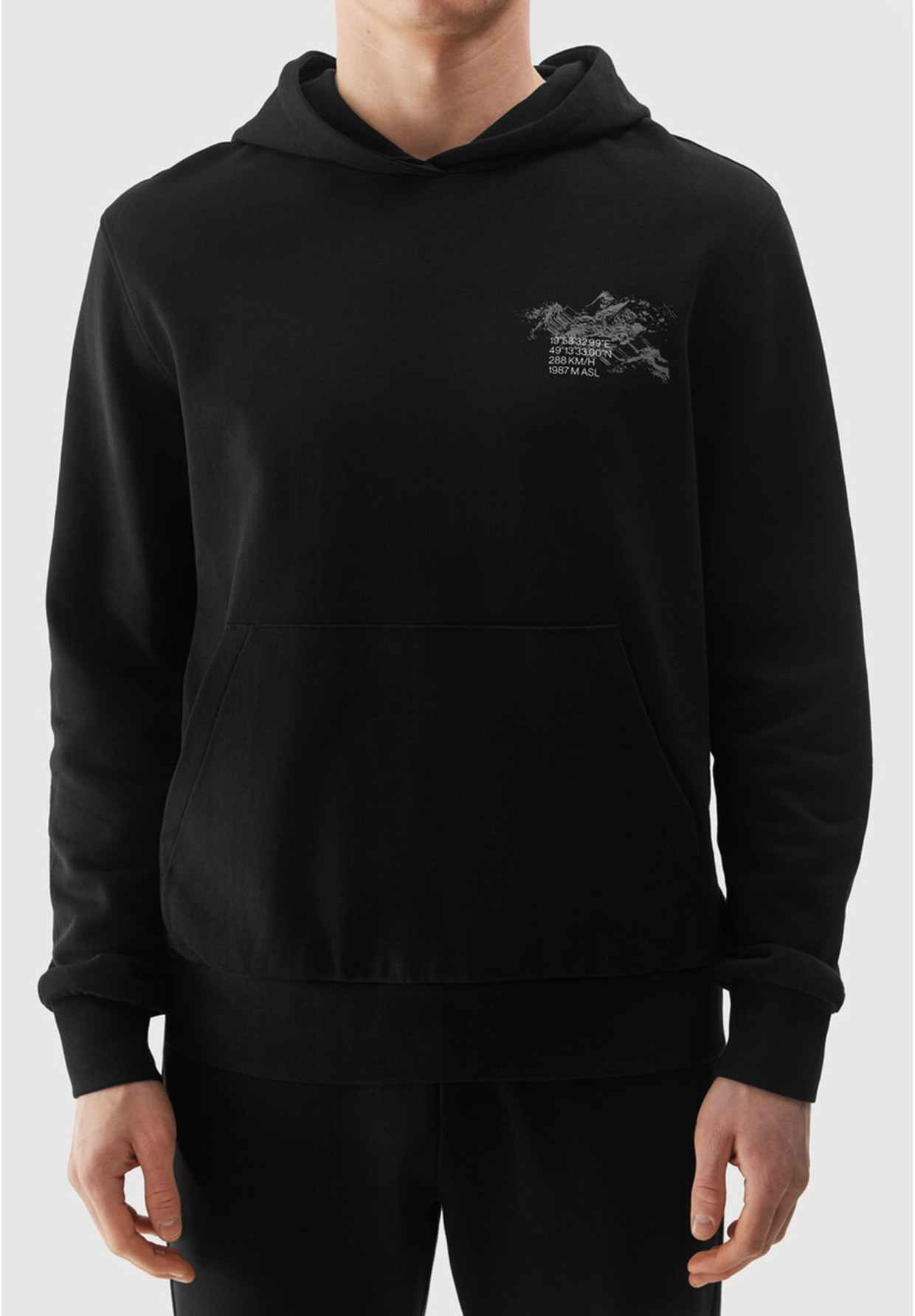 Bluza Męska 4F Z Kapturem Nieocieplana Sportowa Kangurka Czarna 4FRSS24TSWSM1615
