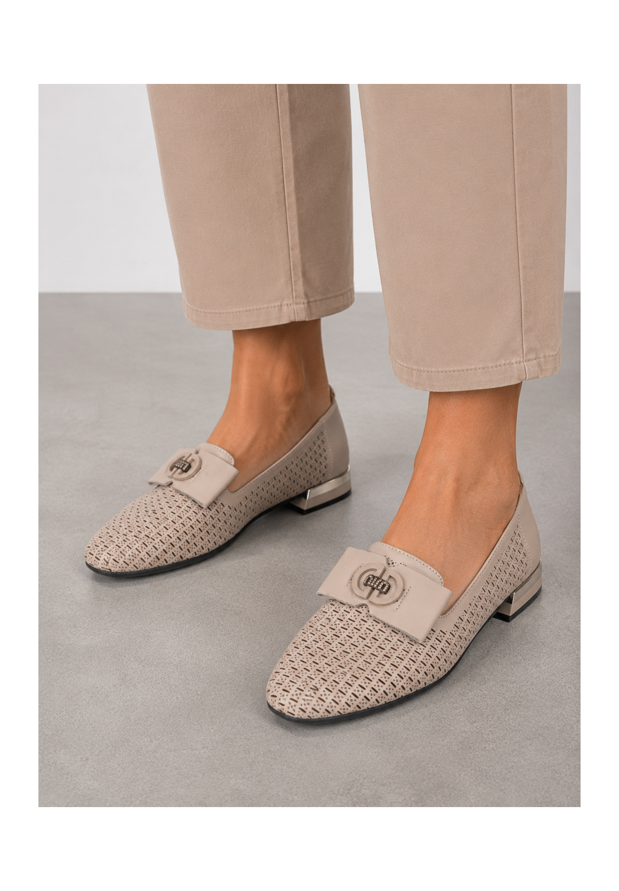 Mokasyny Damskie Skórzane Buty Ażurowe Eleganckie Półbuty Komfortowe Beżowe