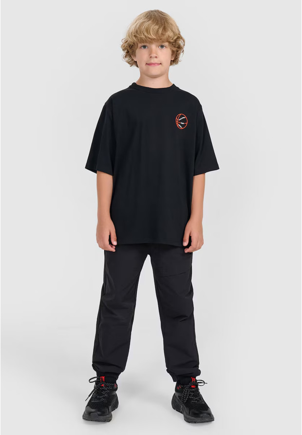 Koszulka Chłopięca 4F Oversize Bawełniana T-Shirt Casual Z Nadrukiem Czarna 4FJWAW25TTSHM2412