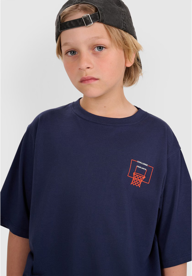 Koszulka Chłopięca 4F Oversize Bawełniana T-Shirt Casual Z Nadrukiem Granatowa 4FJWAW25TTSHM2412