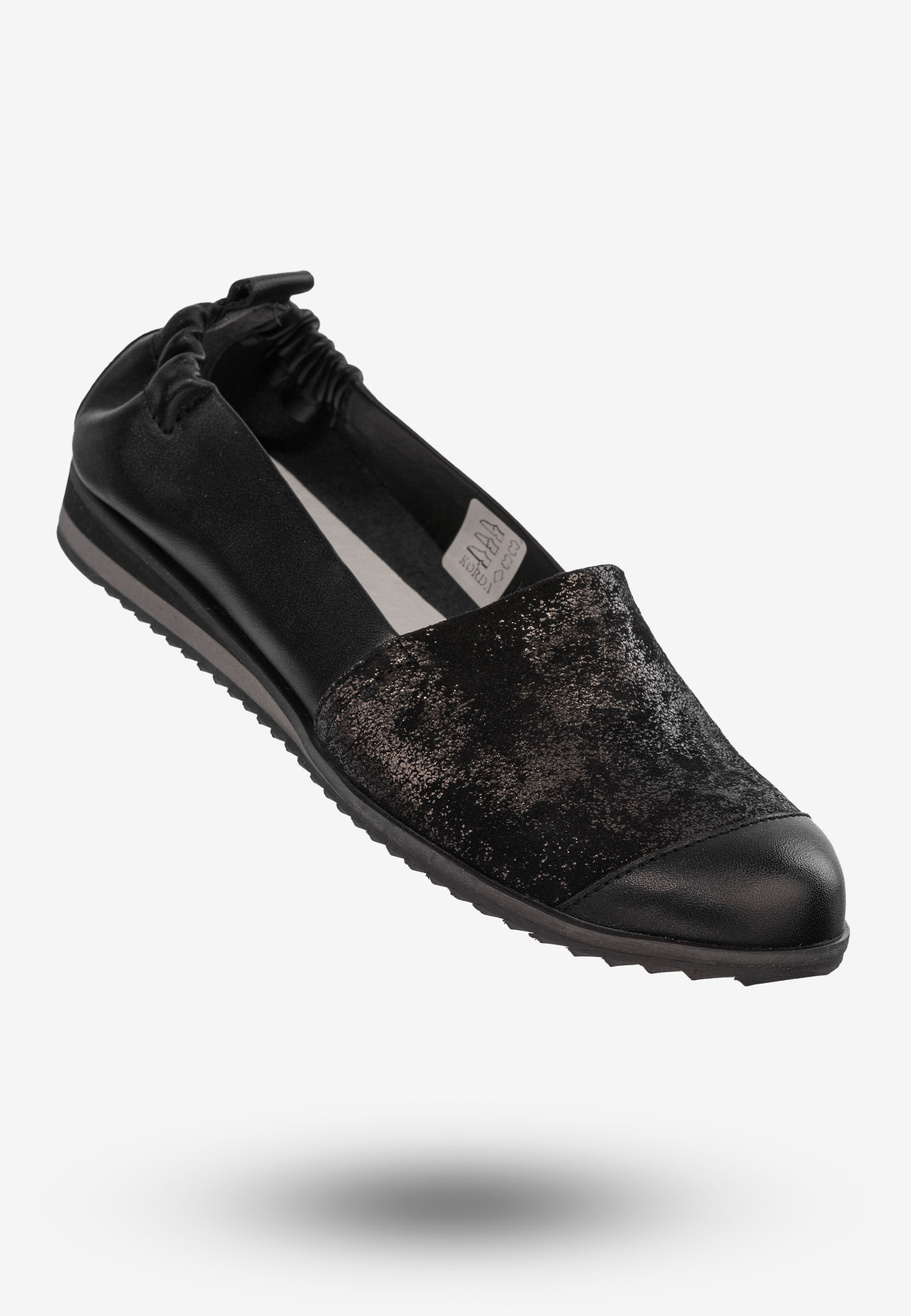 Baleriny Damskie Buty Ze Skóry Naturalnej Czarne Korda 1539