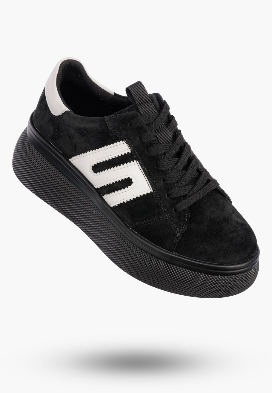 Sneakersy Damskie FILIPPO Skórzane Buty Sportowe Półbuty Czarne DP7175