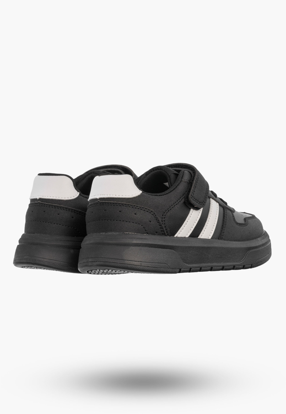 Sneakersy Dziecięce Ekoskóra APAWWA Buty Sportowe Na Rzep Czarne