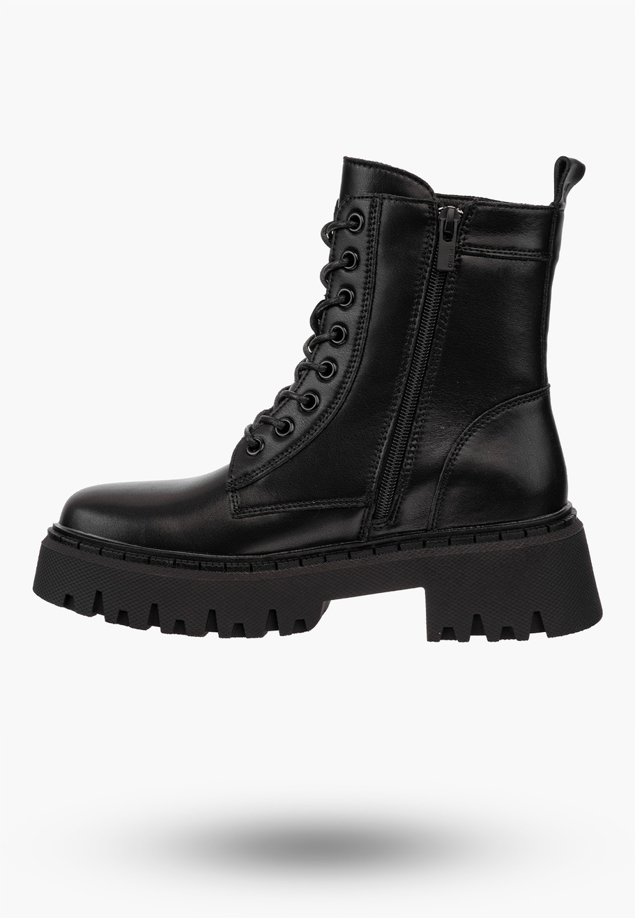 Buty Damskie BIG STAR Botki Skórzane Czarne Trapery OO274A255