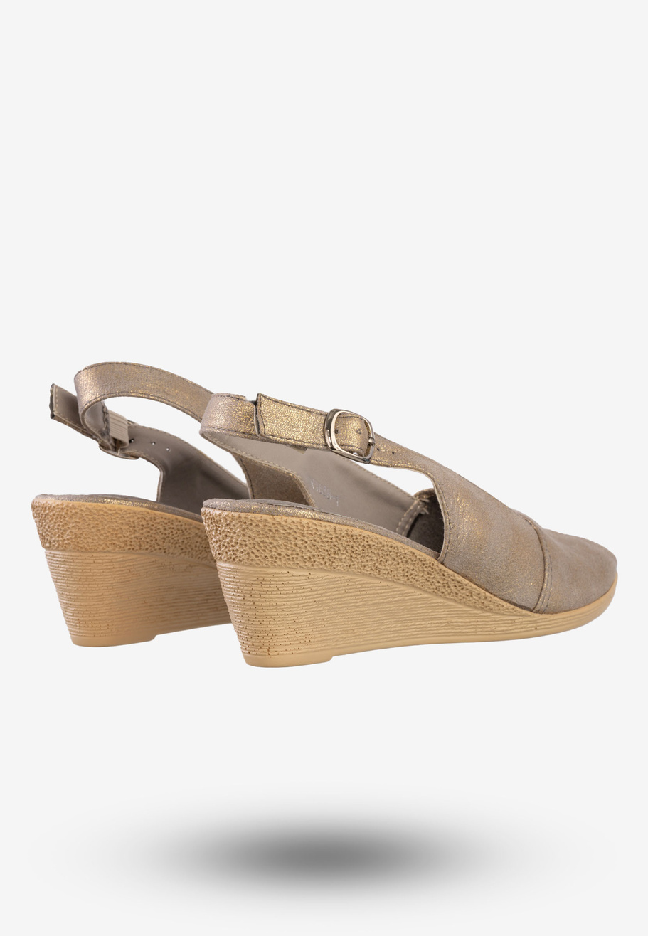 Sandały Damskie Buty Na Koturnie Eleganckie Jezzi Złote MR1638-1