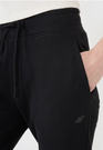 Spodnie Damskie 4F Joggery Dresowe Czarne 4FWMM00TTROF1138
