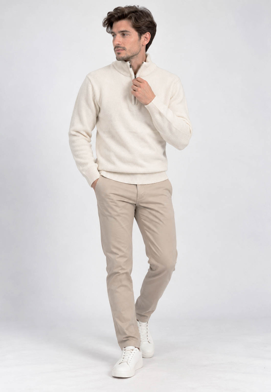 Sweter męski biały półgolf na półzamek delikatnie grubszy casual