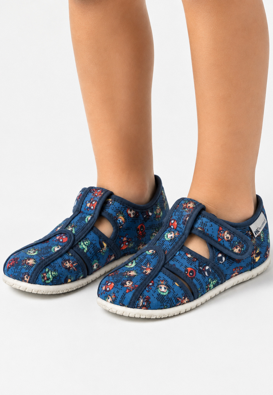 Kapcie Dziecięce Na Rzepy Barefoot Buty Lekkie Skórzana Wkładka Wojtyłko Granatowe