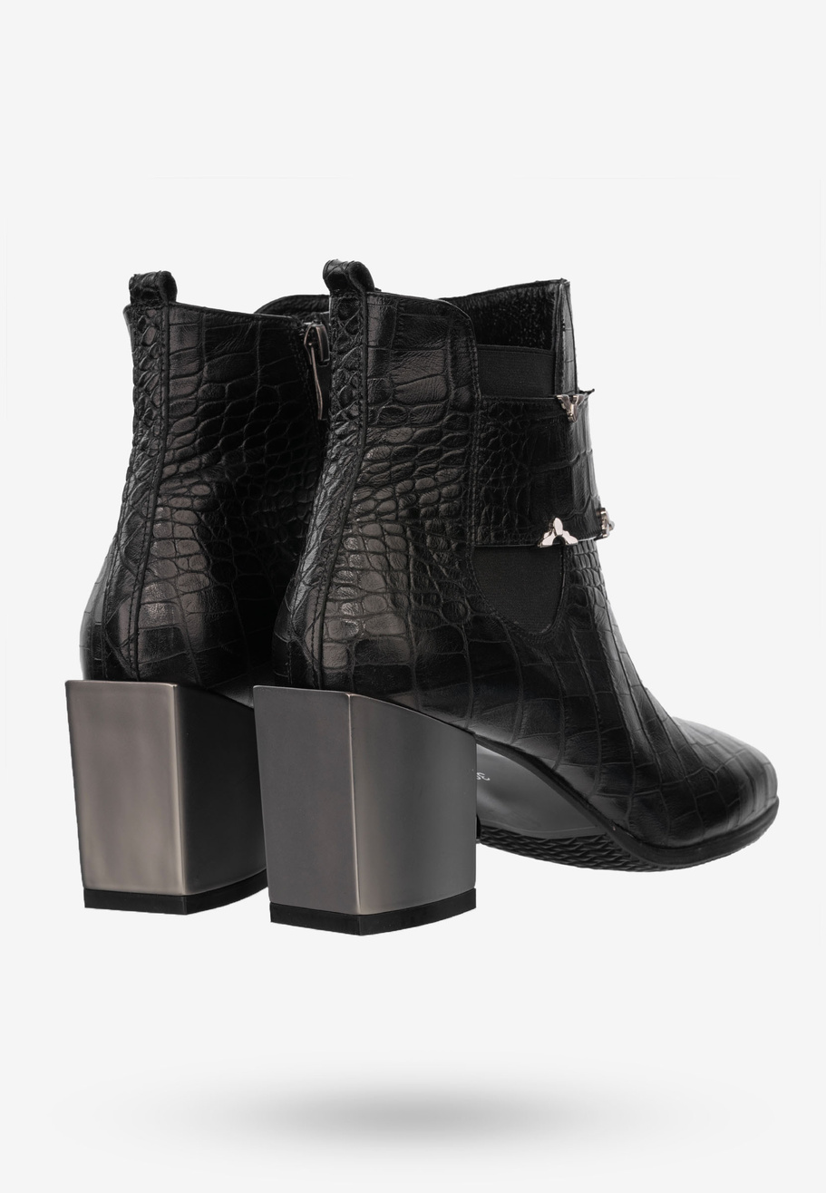 Buty Damskie Botki Skórzane Na Klocku Na Zimę Ocieplane Czarne 610