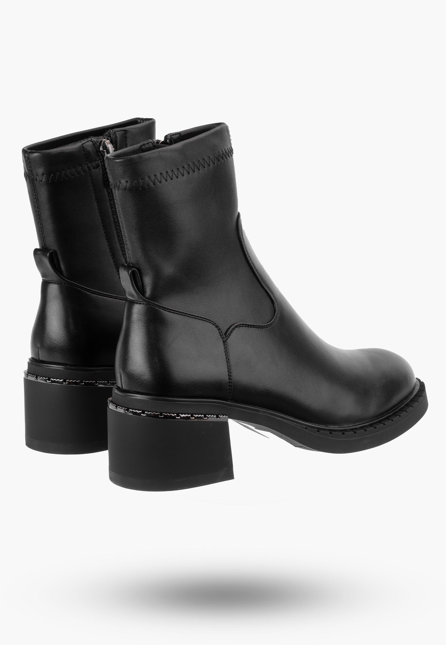 Botki Damskie Czarne Trapery Filippo DBT4902/23 BK