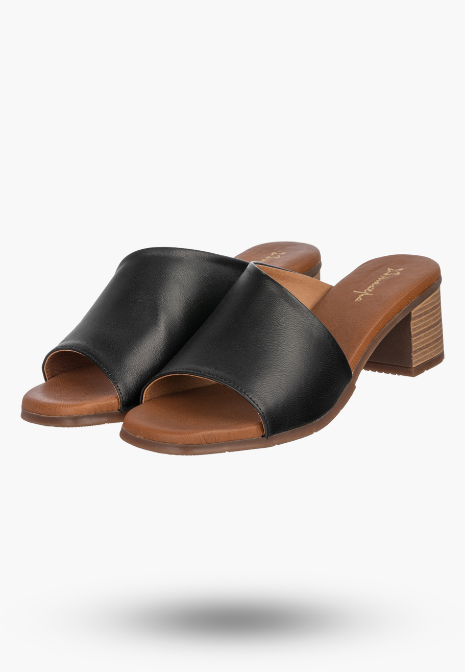 Klapki Damskie Skórzane Buty Eleganckie Na Słupku Czarne Maciejka E7395-01/00-1