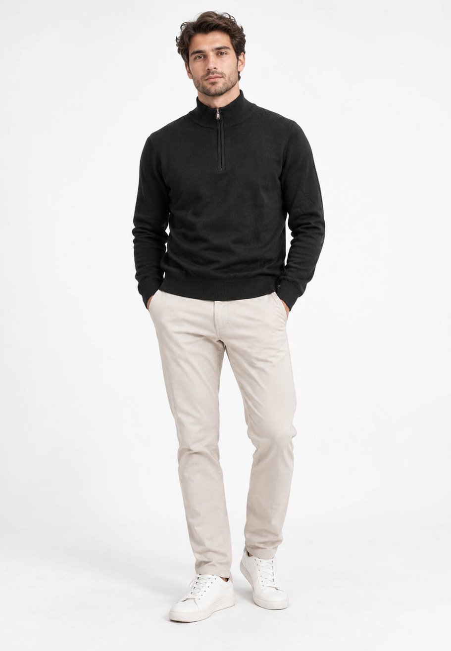 Sweter męski cienki czarny z półzamkiem i półgolfem gładki casual