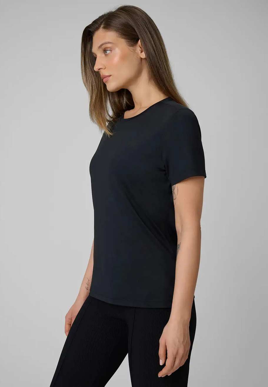 Koszulka T-shirt Damska 4F Sportowa Treningowa Szybkoschnąca Czarna 4FWSS26TFTSF1846