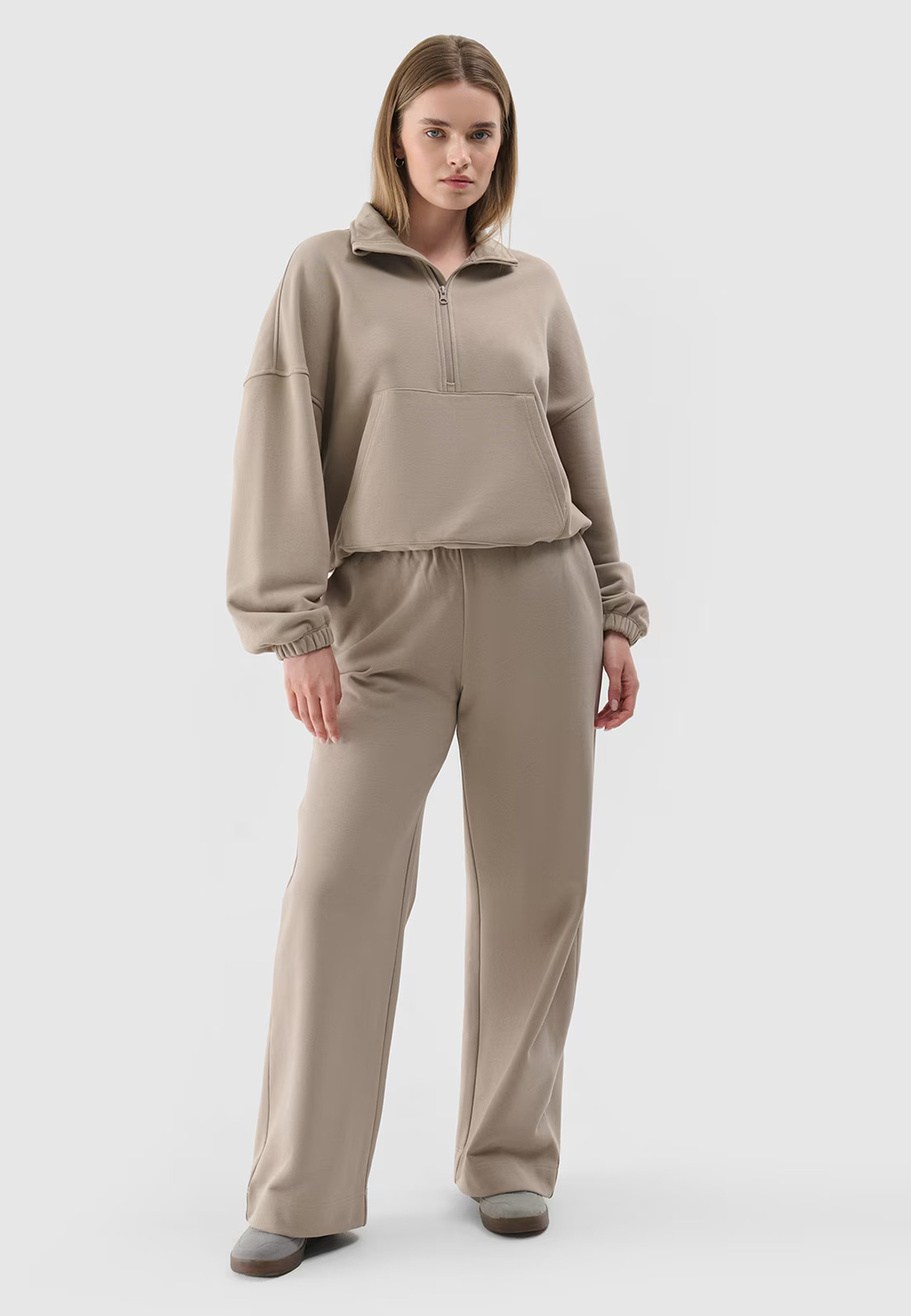 Bluza Dresowa Damska 4F Bez Kaptura Ze Stójką Beżowa 4FRAW24TSWSF1824