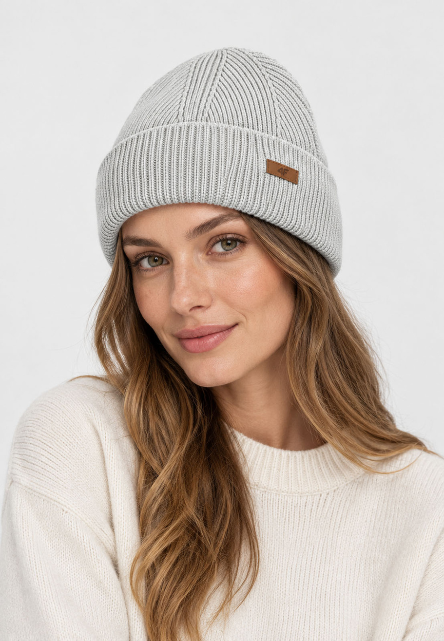 Czapka Uniseks Beanie 4F Bawełniana Prążkowana z Wywinięciem Oliwkowa 4FWAW24ACAPM460
