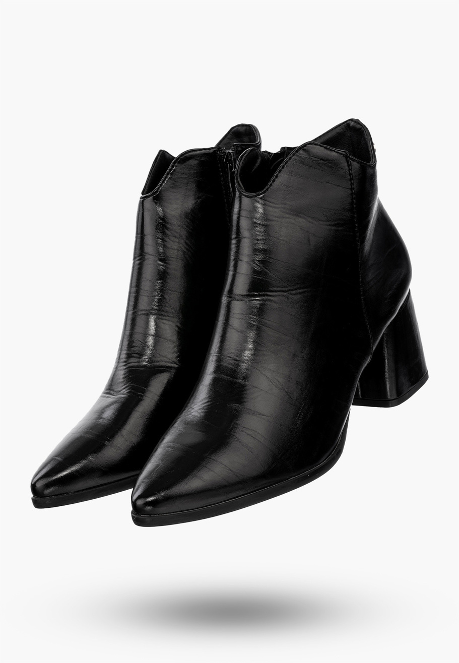 Buty Damskie Botki Ekoskóra Ocieplane Na Klocku Na Zimę Czarne RMR2025-3