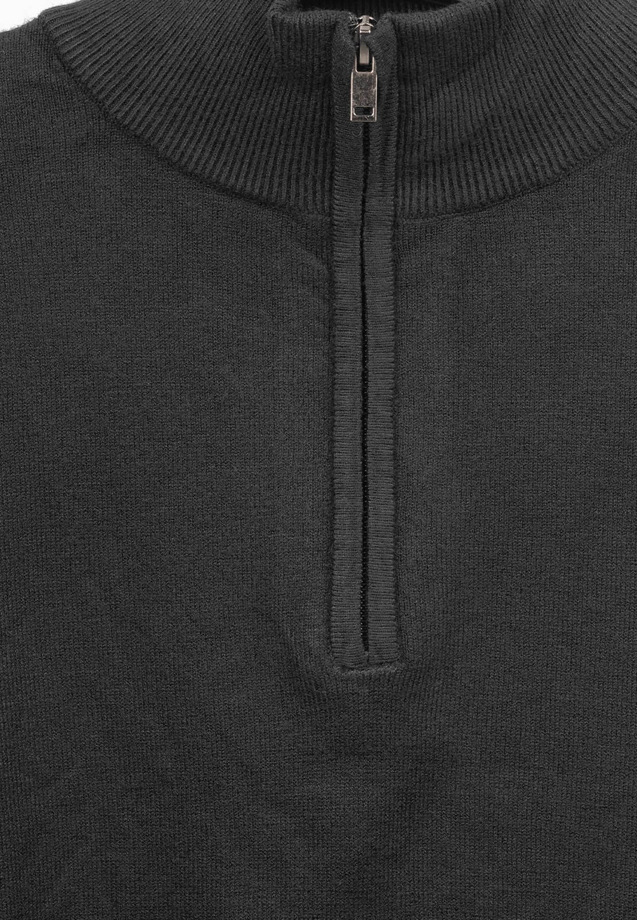 Sweter męski cienki czarny z półzamkiem i półgolfem gładki casual