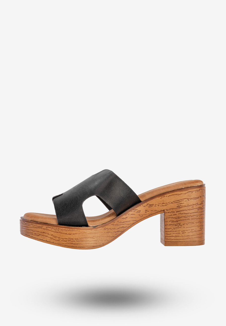 Klapki Damskie Ekoskóra Buty Na Klocku Czarne Potocki 25-21355BK