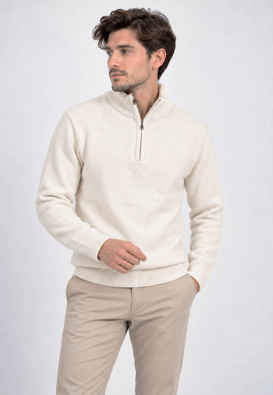 Sweter męski biały półgolf na półzamek delikatnie grubszy casual