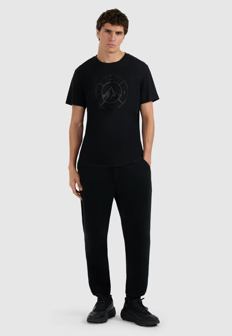 Koszulka Męska 4F T-shirt Z Nadrukiem Regular Czarna 4FWAW25TTSHM3138