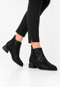 Botki Damskie Skórzane Buty Na Zimę Ocieplane Eleganckie Czarne D&A