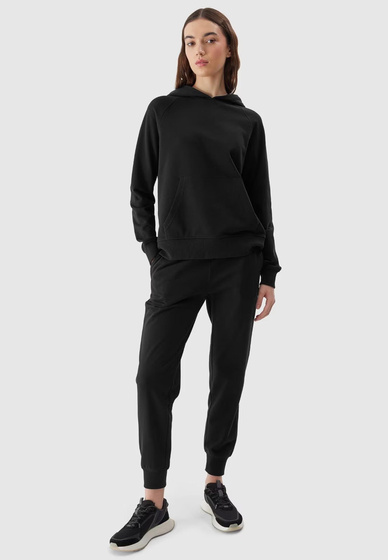 Spodnie Damskie Dresowe 4F Joggery Czarne 4FWSS24TTROF606